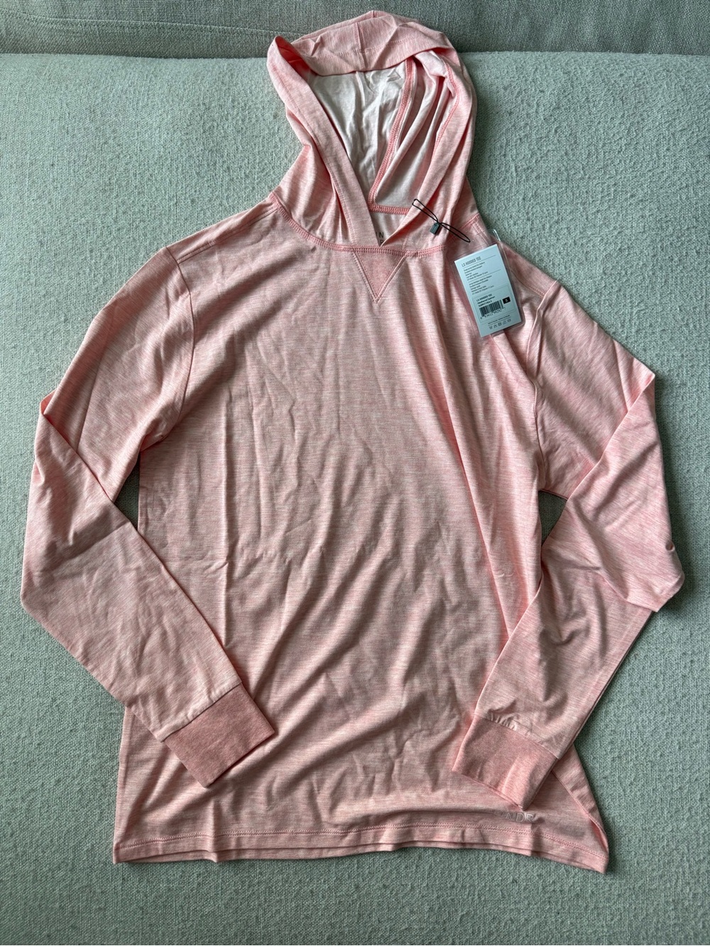 NWT! 2UNDR Men’s Light Pink Lightweight Pullover - Small
